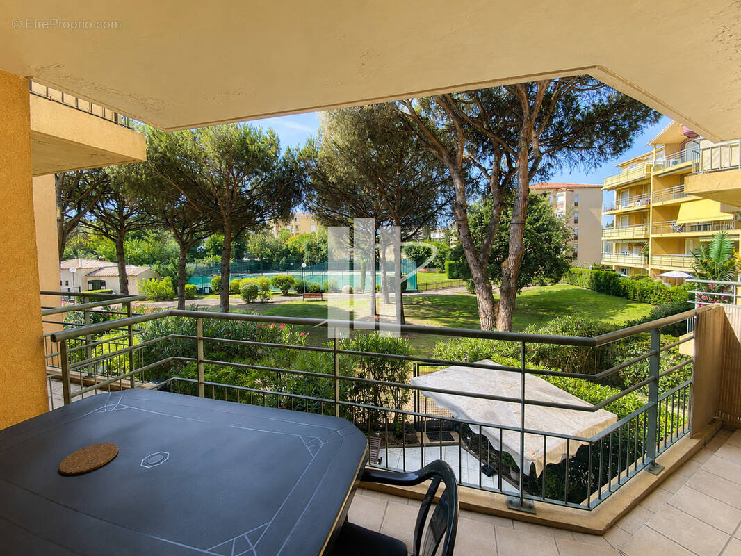 Appartement à FREJUS