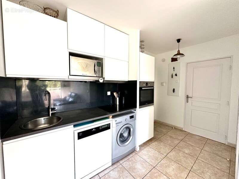 Appartement à MARSEILLE-9E