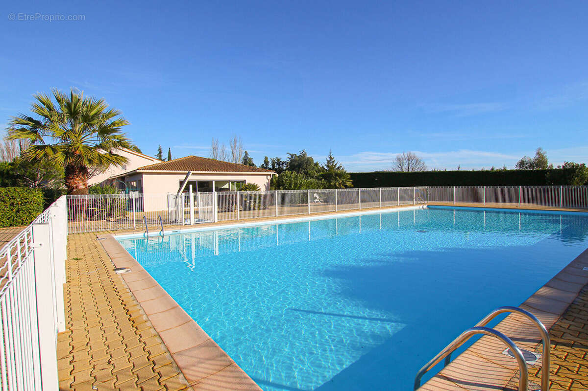 Appartement à MANDELIEU-LA-NAPOULE