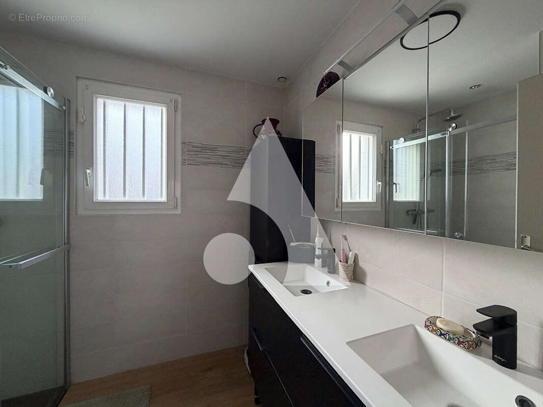 Maison à LA ROCHELLE