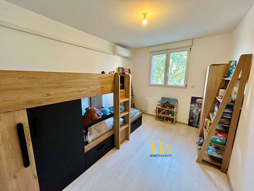 Maison à MALATAVERNE