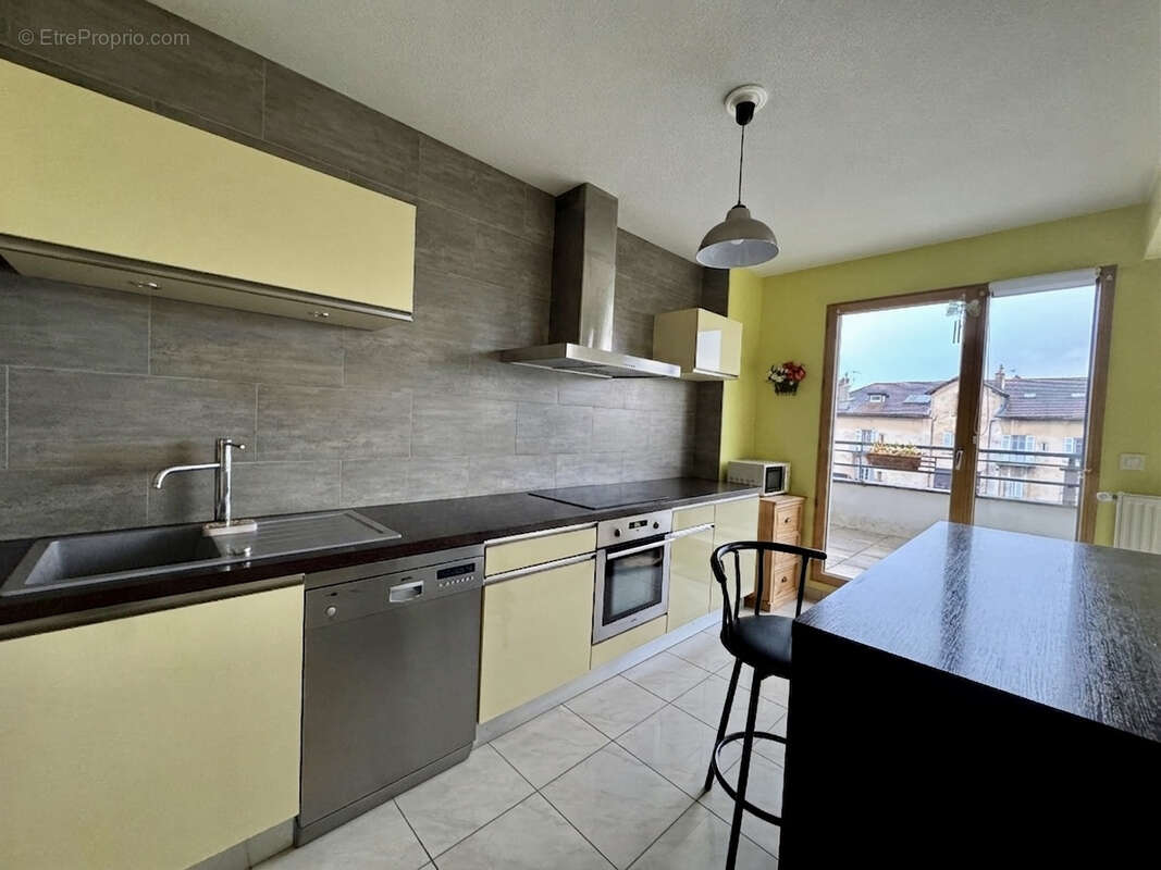 Appartement à VILLEFRANCHE-SUR-SAONE