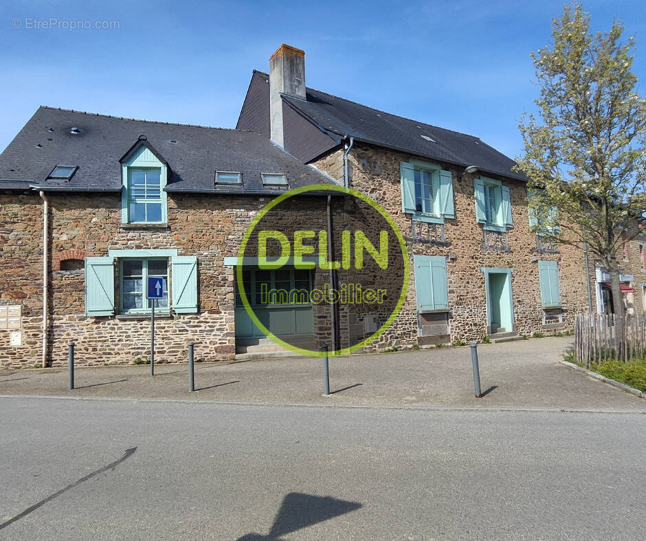 Maison à VERN-SUR-SEICHE