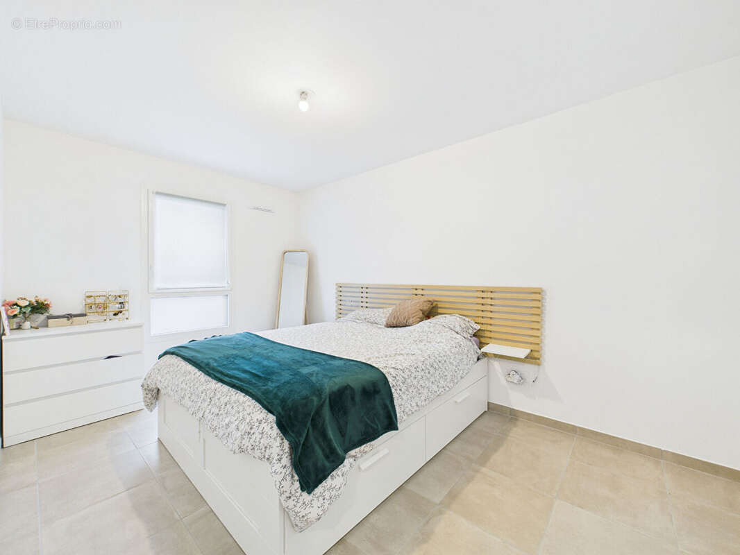 Appartement à BOURG-LES-VALENCE