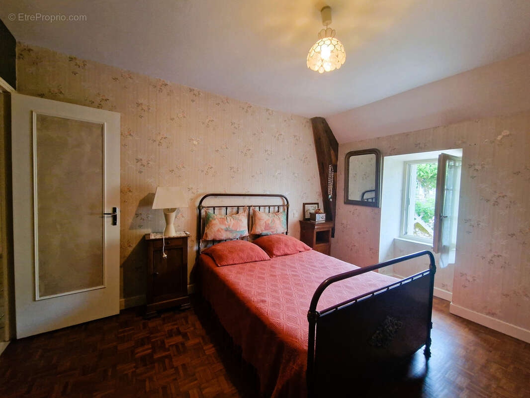Turenne Maison en pierre rénovée - photo 19