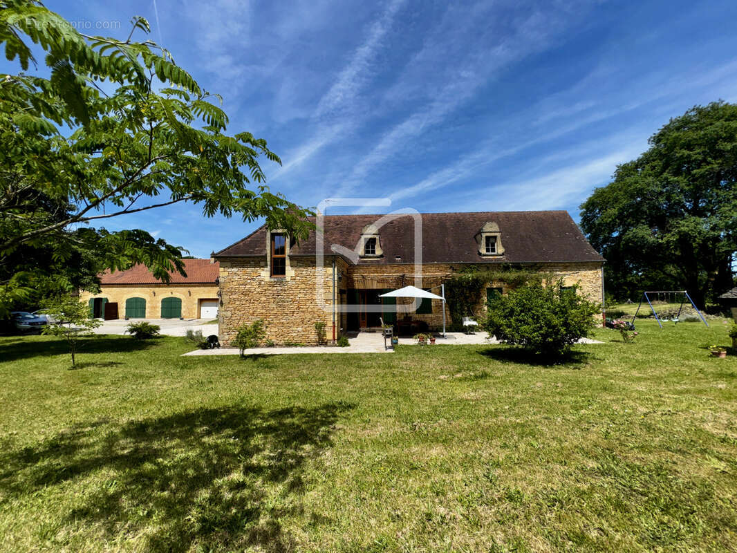 Maison à SARLAT-LA-CANEDA