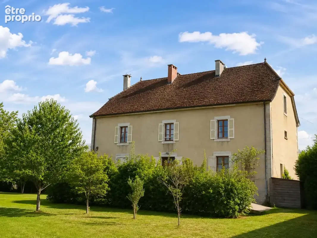 Exclusivité – chamblay (39380)  demeure de caractère avec gîte, dépendance et potentiel foncier - photo 2