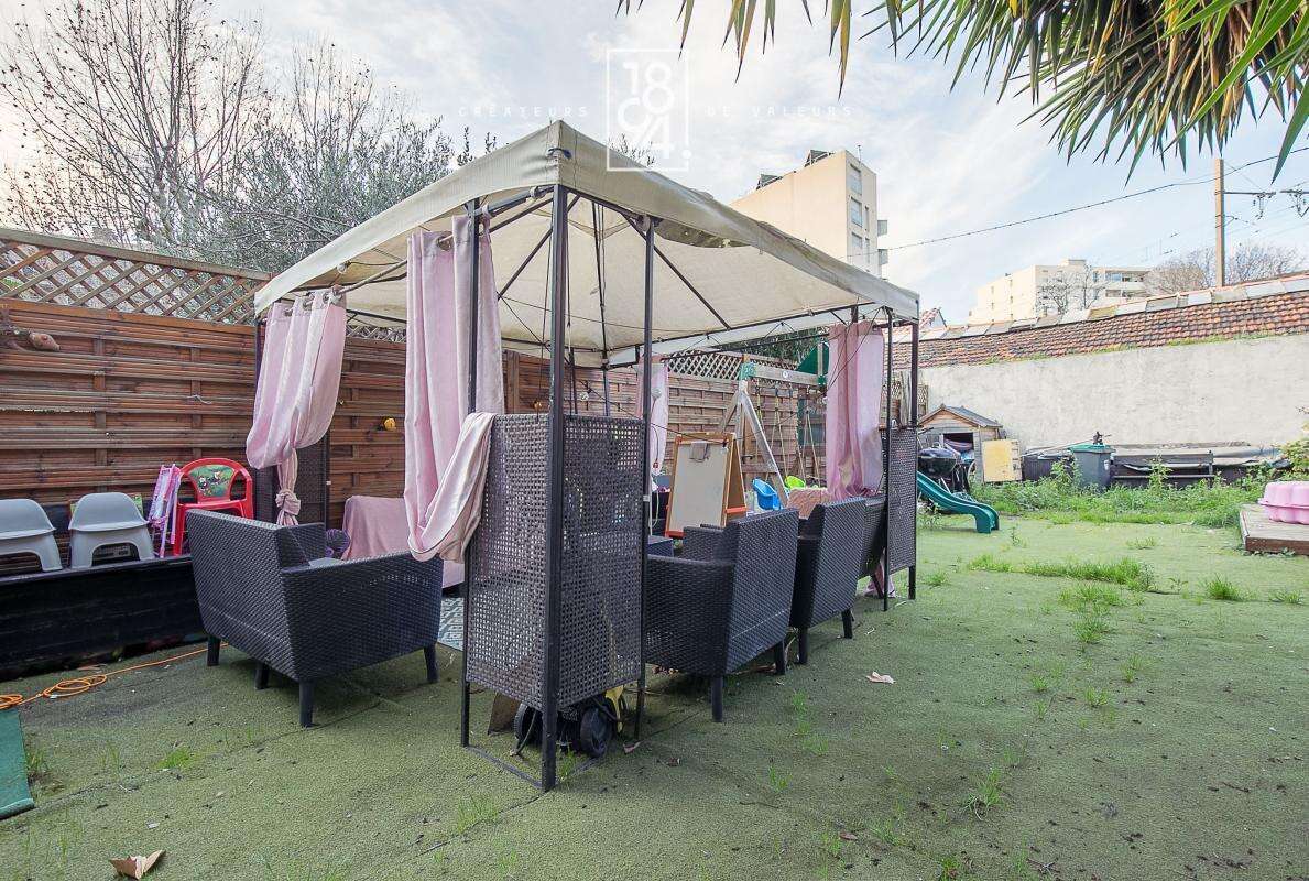 Appartement à MARSEILLE-10E