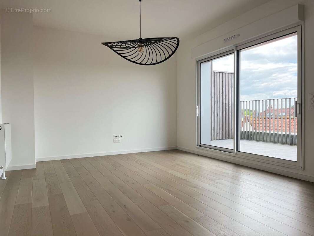 Appartement à PREMESQUES
