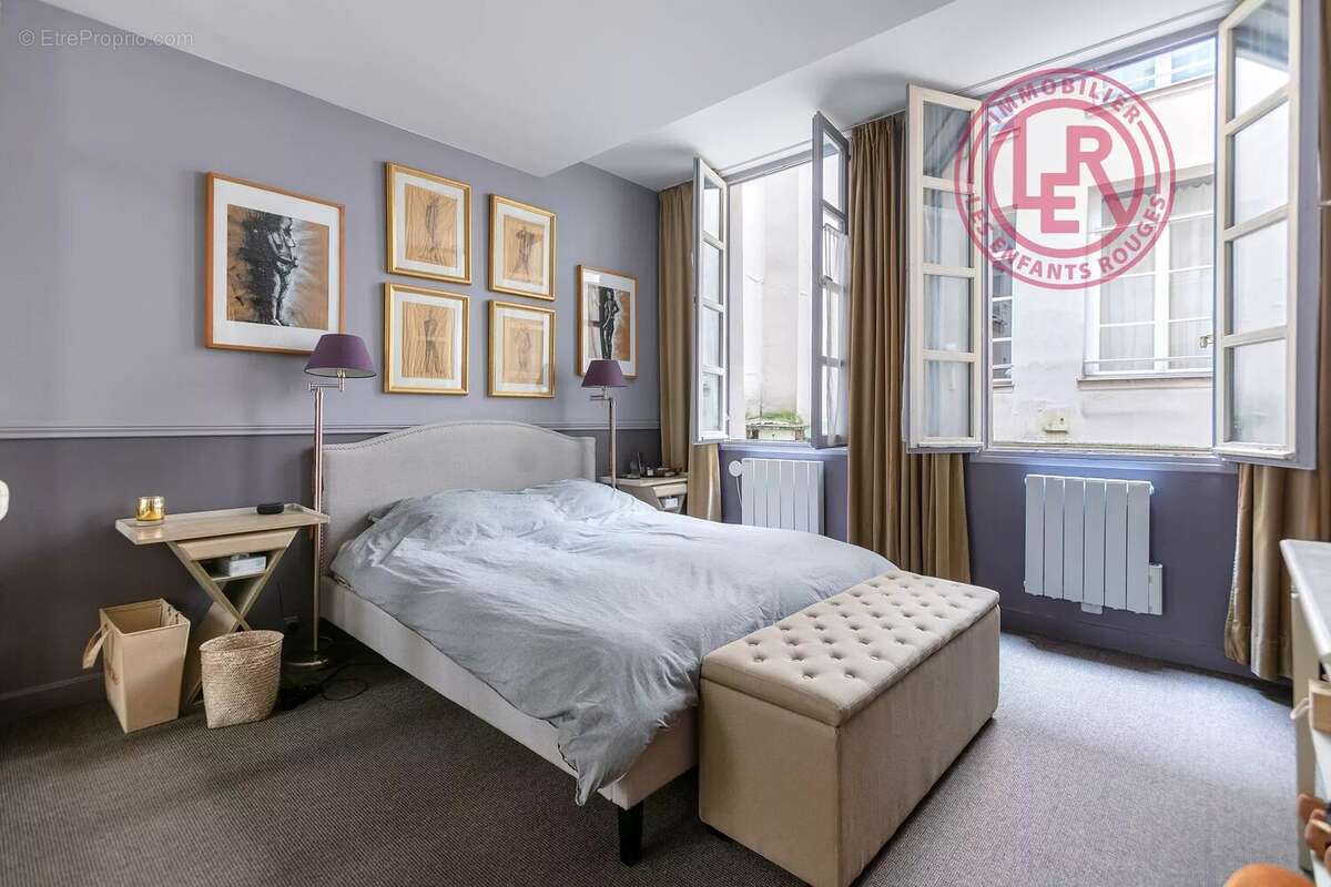 Appartement à PARIS-4E
