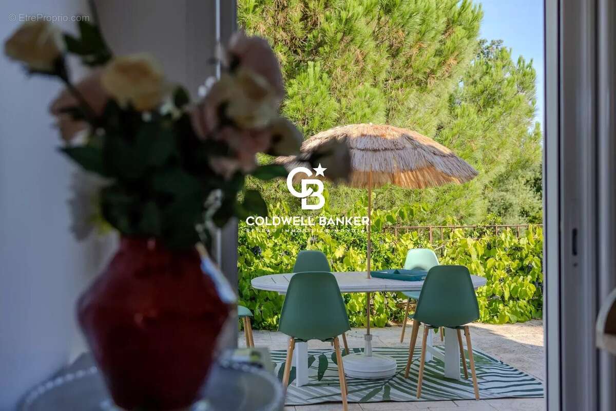 Maison à BORMES-LES-MIMOSAS