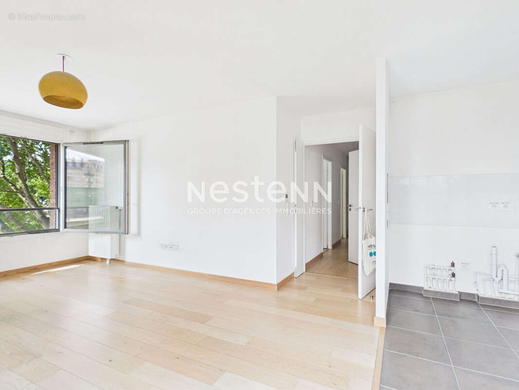 Appartement à PARIS-19E