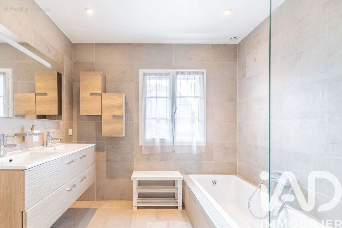 Photo 9 - Maison à CHILLY-MAZARIN