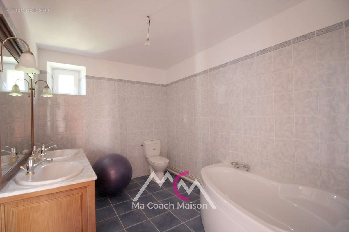 Maison à PONTCHATEAU