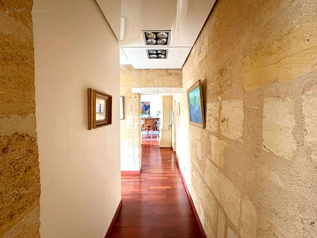 Commerce à BORDEAUX