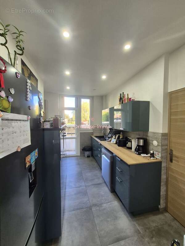 Appartement à SAINT-ETIENNE