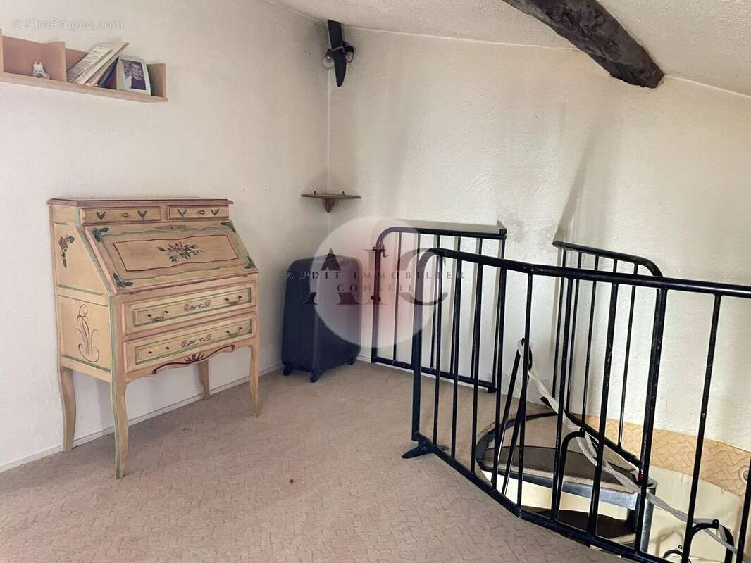Appartement à SEILLANS