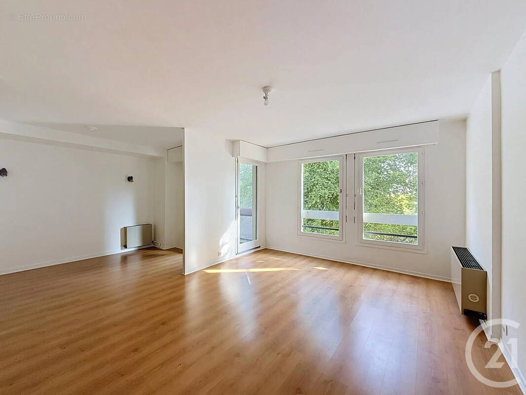 Appartement à AVON