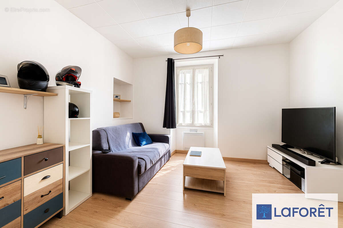 Appartement à BEYNES