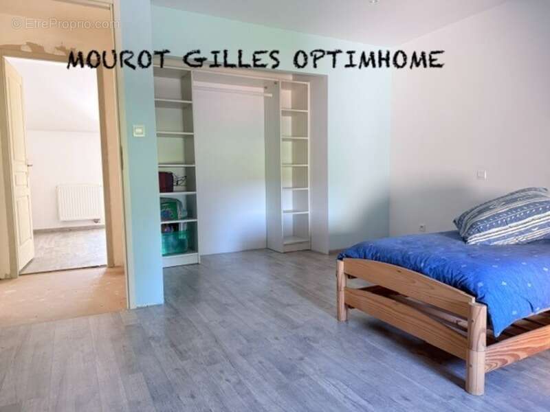 Vaste demeure de 326 m² au calme : volumes exceptionnels et potentiel unique – Proche Épinal - photo 12