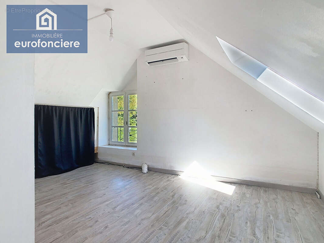 Maison à AIX-EN-OTHE