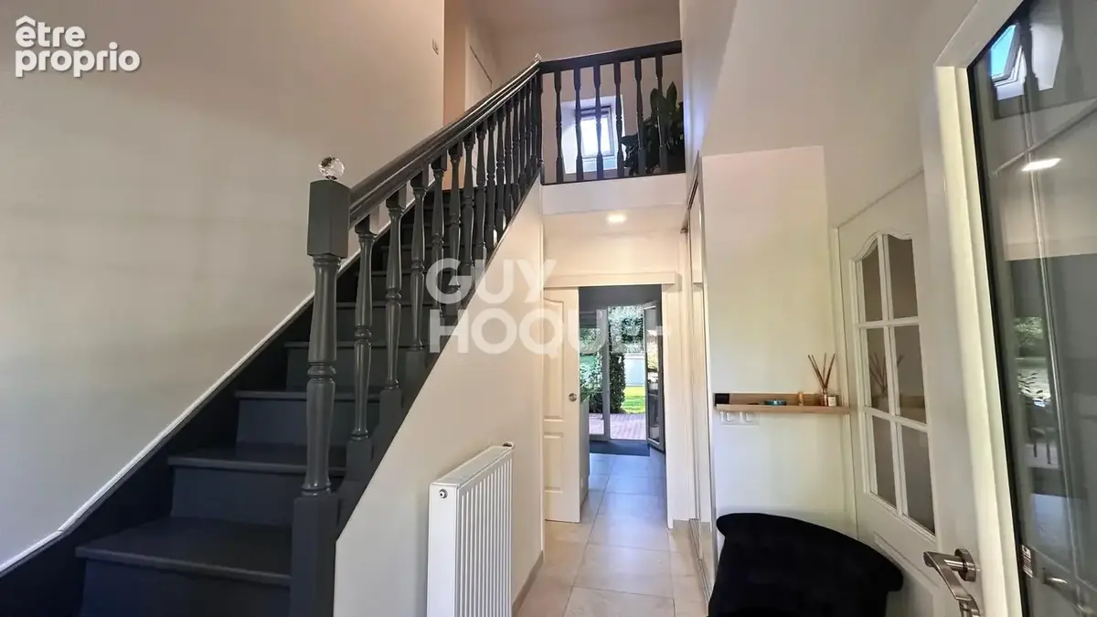 Maison 6 pièces 158 m² à vendre à Saint-Sauveur (60320) - photo 2