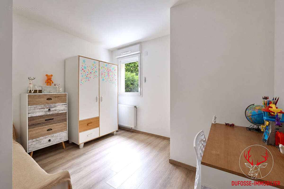 Appartement à CHAMPAGNE-AU-MONT-D'OR