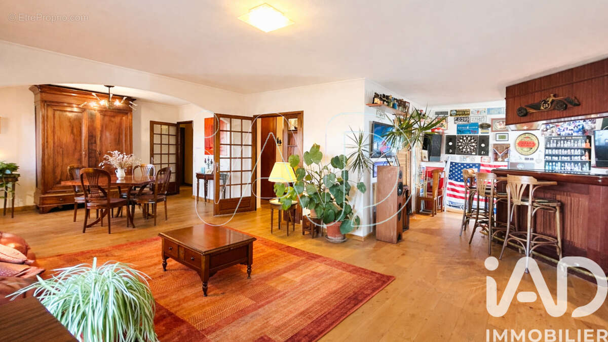 Photo 6 - Maison à LAVERUNE