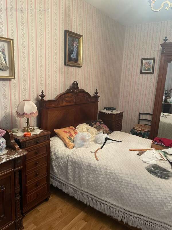 Maison à vendre 7 pièces MONTLUCON (03) - photo 5