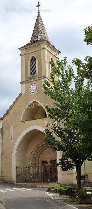 Maison à SAINT-GERMAIN-DE-CALBERTE