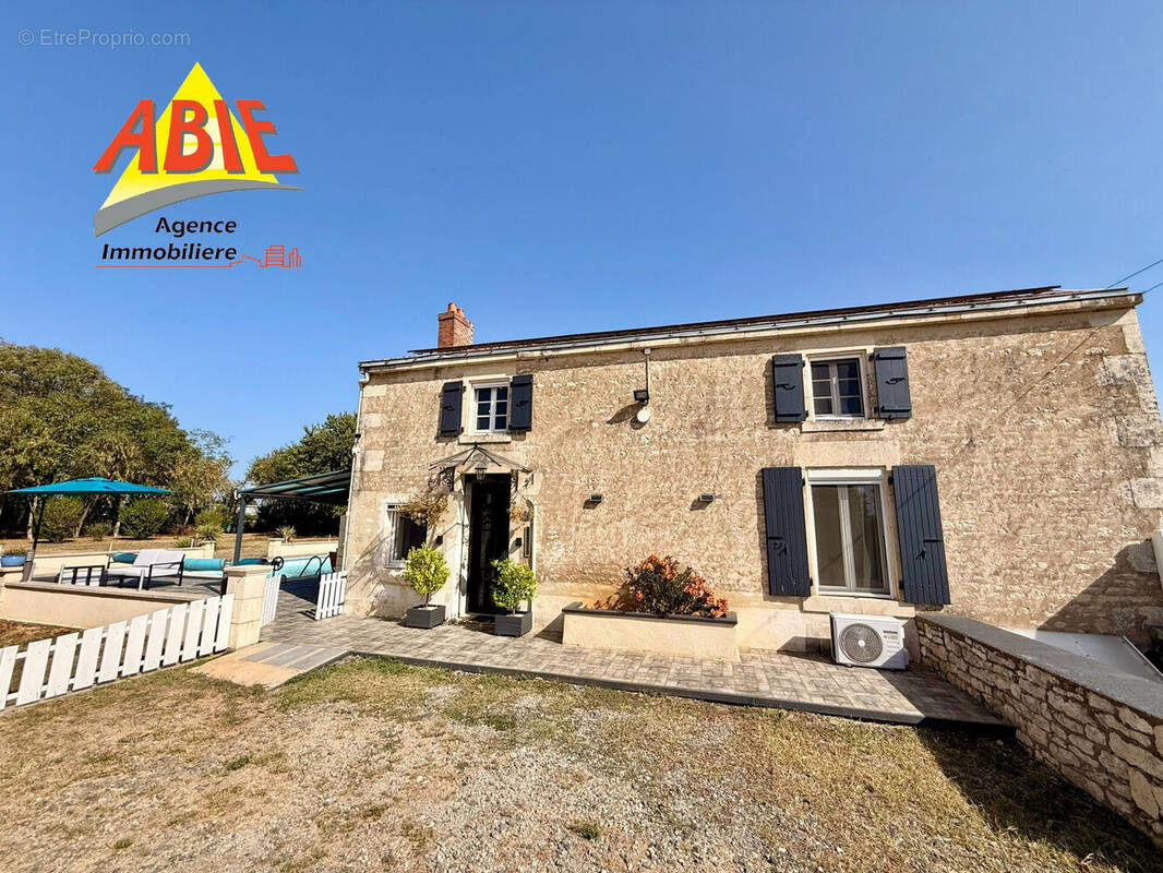 Photo 1 - Maison à PETOSSE