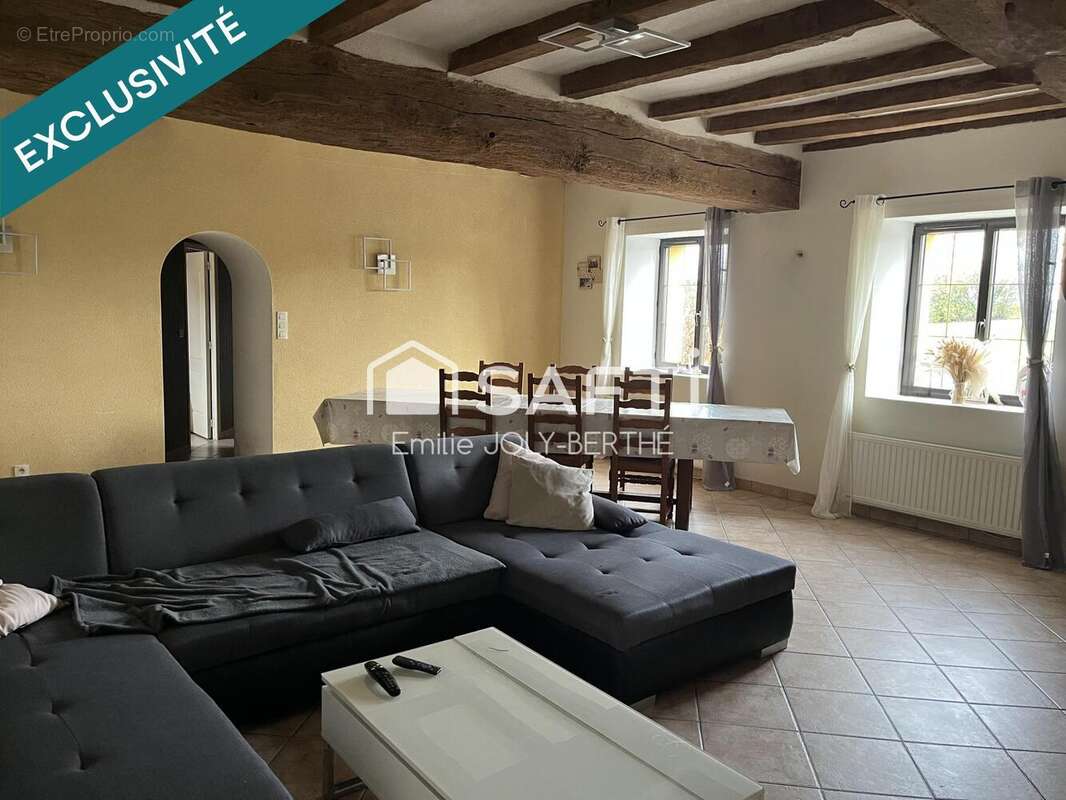 Photo 2 - Maison à AVESSE