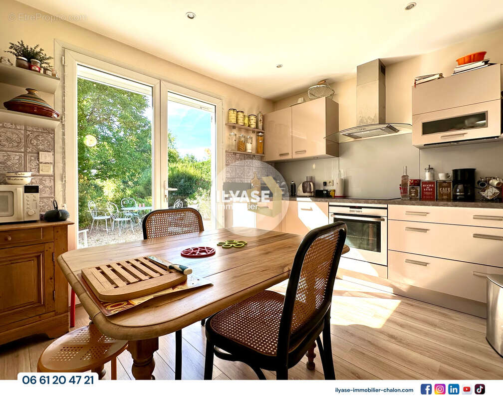 Maison 130 m2  3 ch  1560 m2 - photo 16