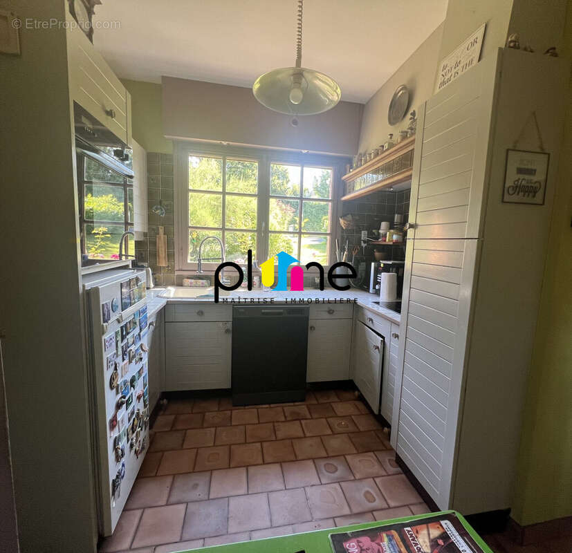 Maison à MONT-SAINT-ELOI