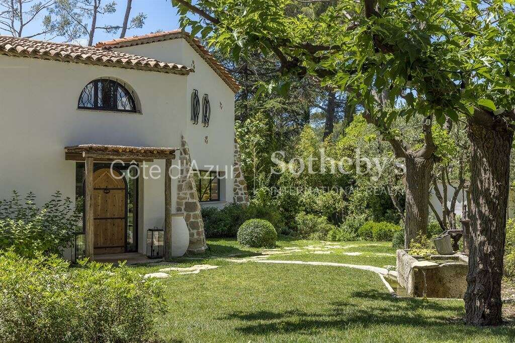 Maison à MOUGINS