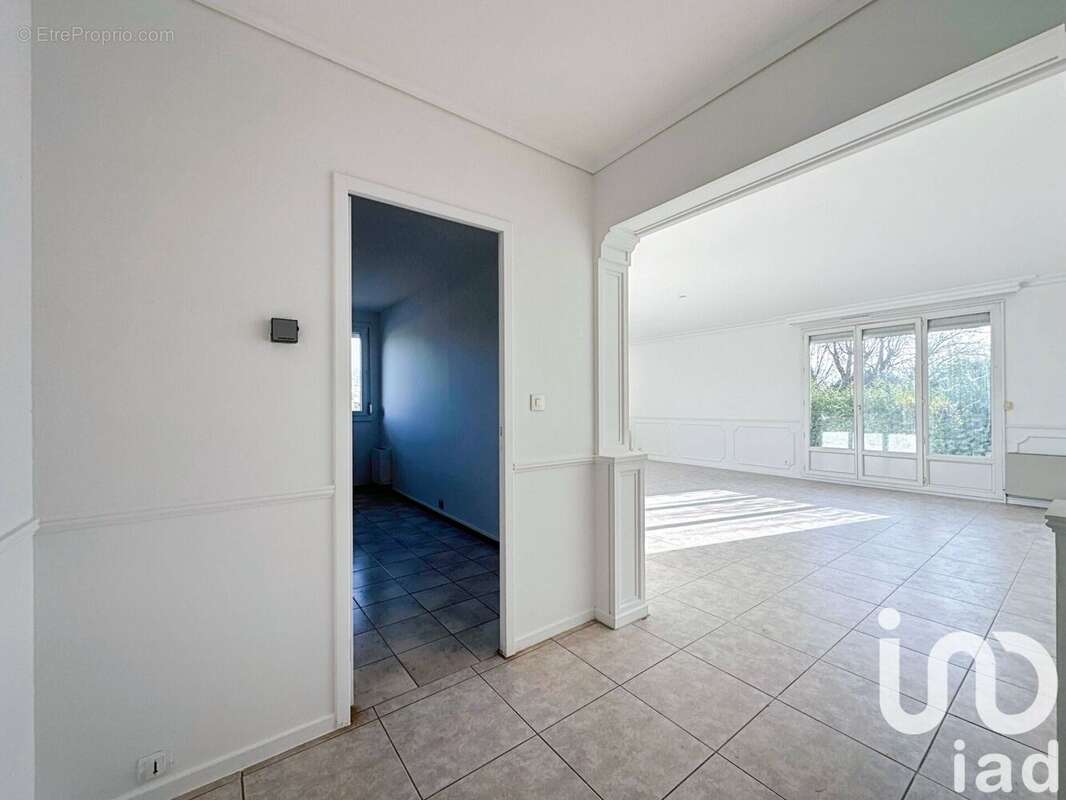 Photo 8 - Appartement à SENS