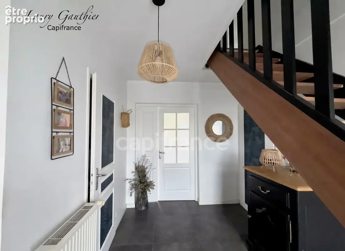 Maison familiale 4 chambres avec jardin et garage Secteur calme et recherché - photo 3