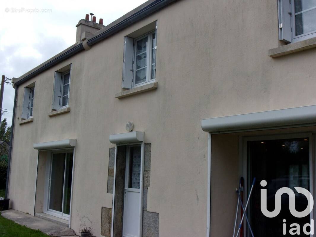 Photo 1 - Maison à PLOUGUERNEAU