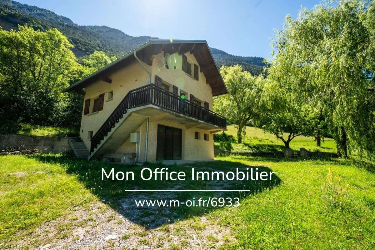 Référence : 6933-MTE. - Maison 89 m² - 1127 m² de jardin - proximité Guillestre - photo 4