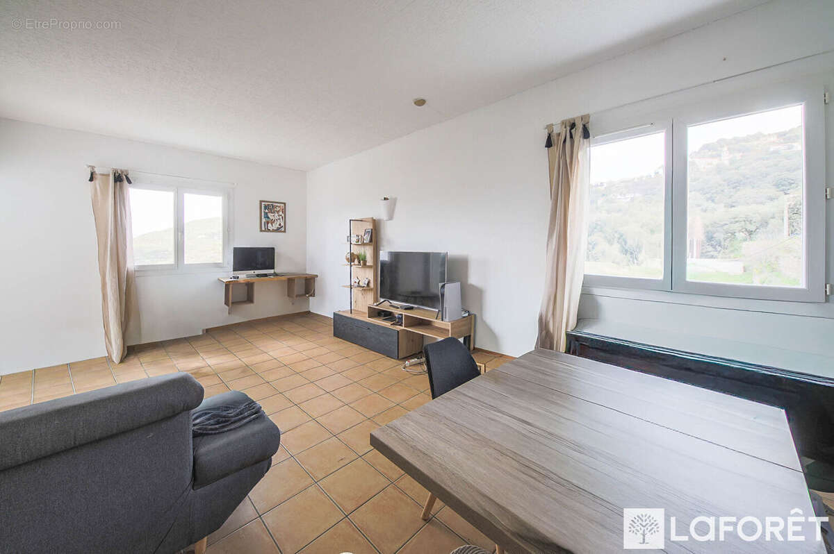 Appartement à SARTENE