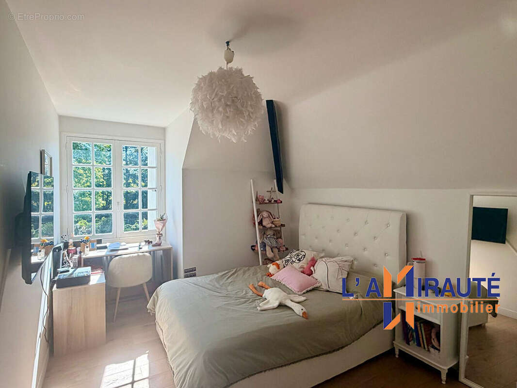 Maison à MAISONS-LAFFITTE