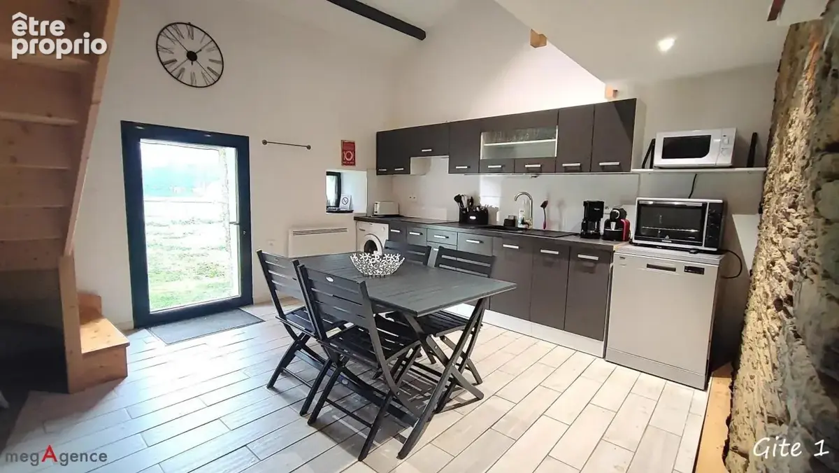 Ensemble immobilier de 3 maisons sur 3 hectares - photo 15