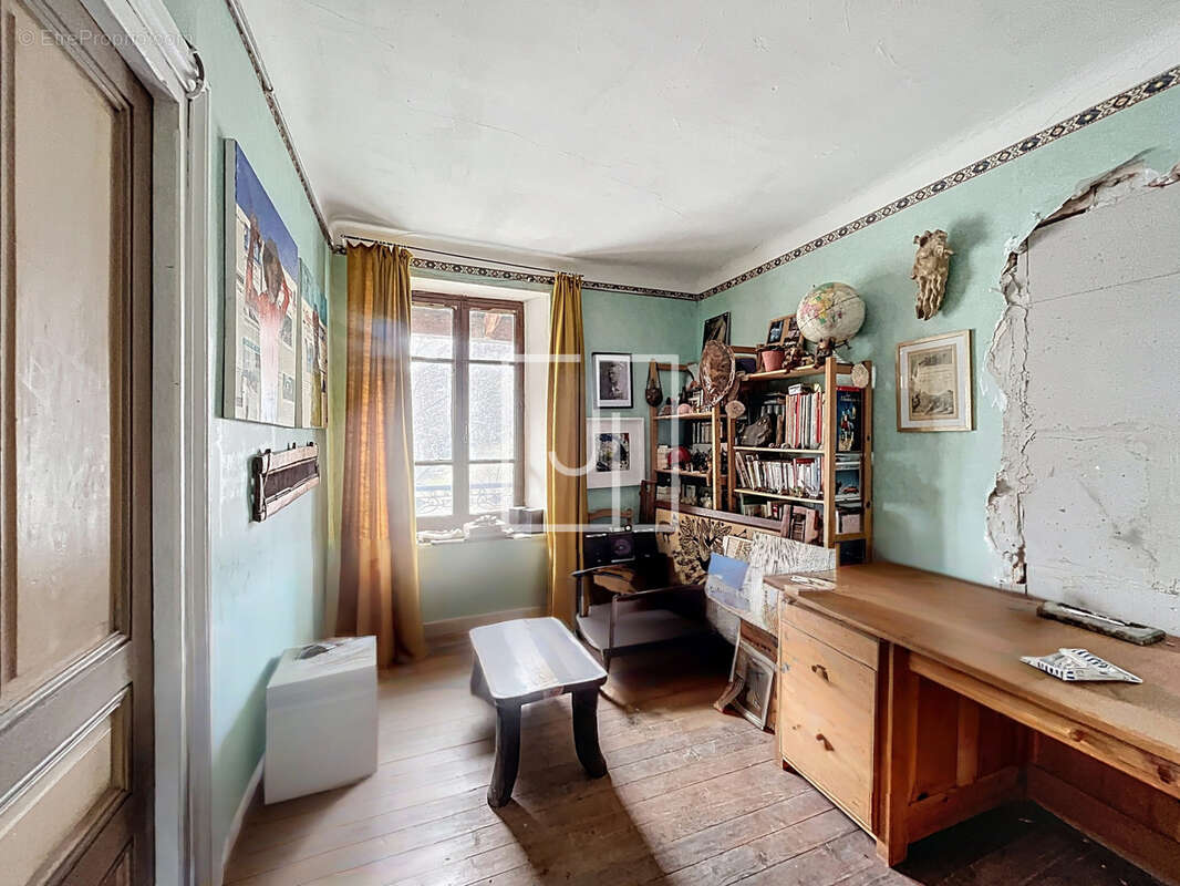 Appartement à SAINT-PAUL-SUR-UBAYE