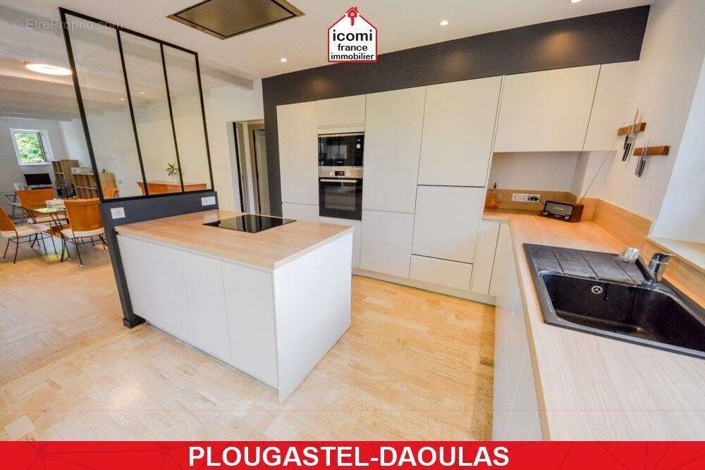Finistere - plougastel-daoulas (29470) - a vendre - maison individuelle t7 229m² de 1971 - belles prestations - 5 chambres - sou - photo 4