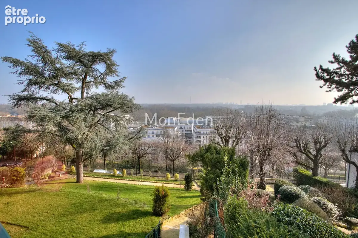ST CLOUD Splendide Villa 12 pièce(s) 440 m2  (1058m² terrain) et Terrasse vue Tour Eiffel! - photo 18