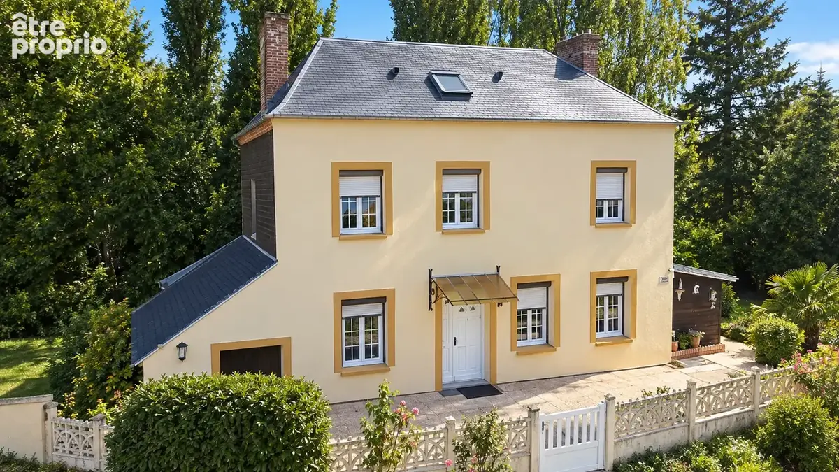 Photo Maison à Livarot au prix de 196 000€