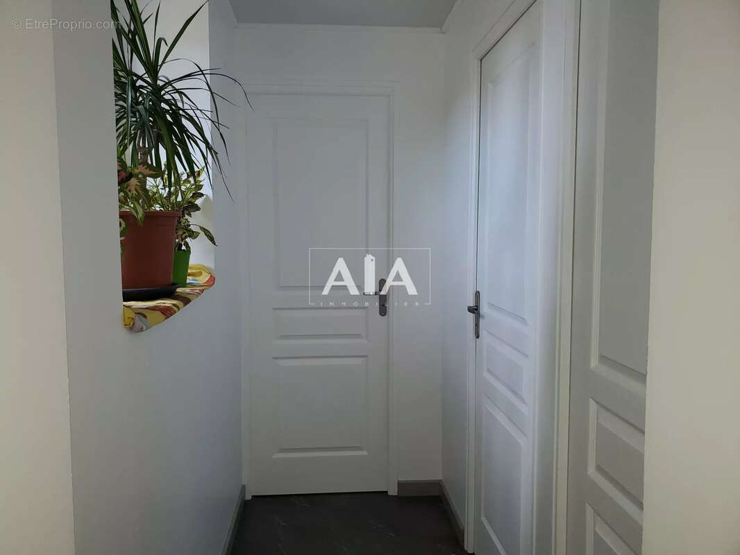 Maison de Village Proche de Civray - photo 16