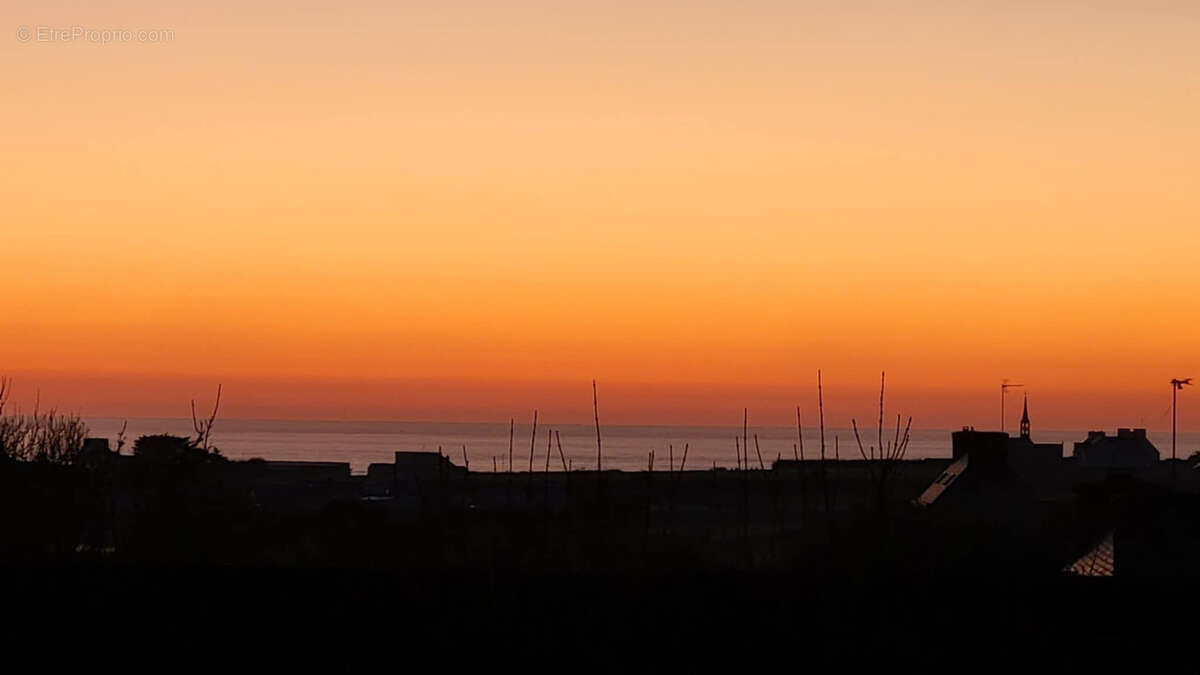 Maison à POULDREUZIC