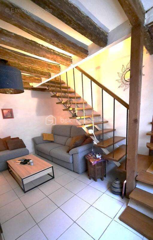 Maison de village à 5 minutes de JOIGNY - photo 8