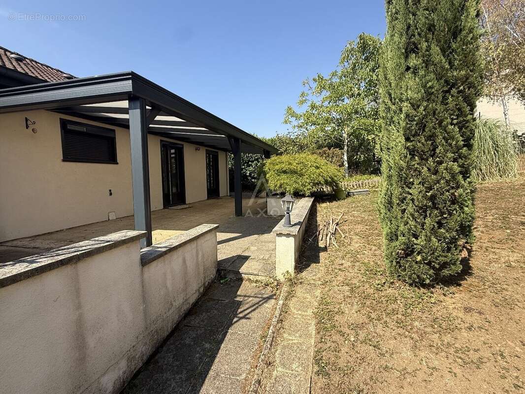 Exclusivité // maison individuelle // 122 m2 // 4 chambres // bureau avec accès indépendant // jardin // garage - photo 14
